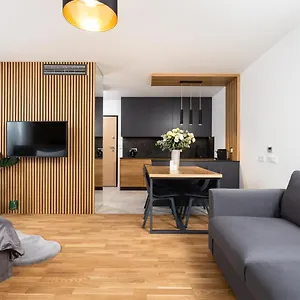  Aparthotel Inpoint G15 Near Old Town & Kazimierz District & Parking Option
