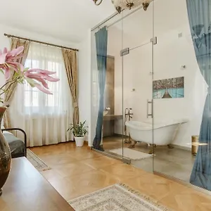 W Dworku Cheval Апарт-отель